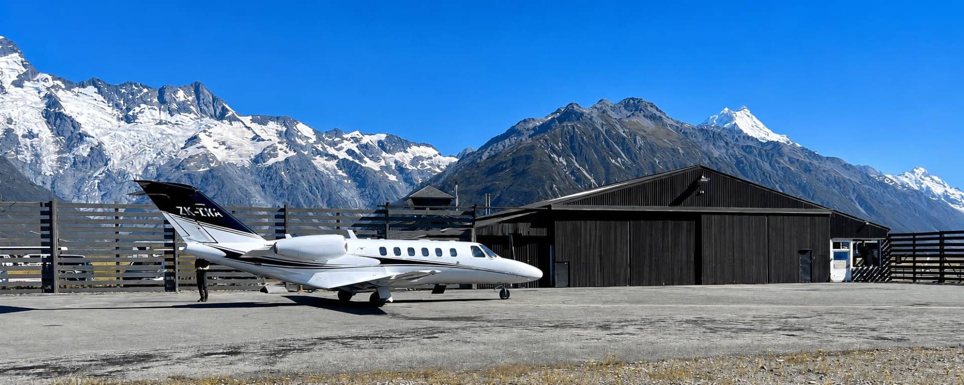 INFLITE helicopters at Mt Cook with the Southern Alps behind