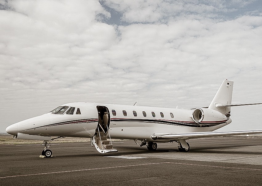 Private Jets service in INFLITE Charters